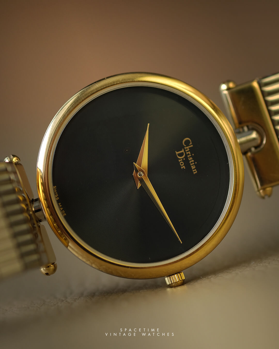Chia sẻ 54+ về đồng hồ christian dior paris mới nhất - cdgdbentre.edu.vn